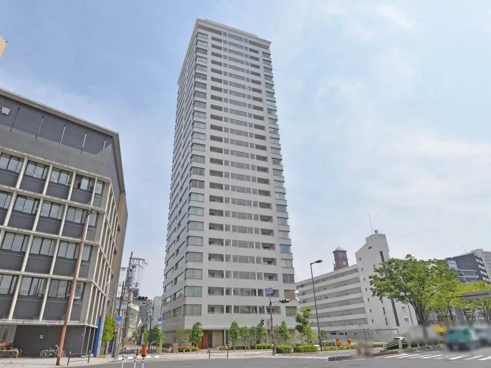 大阪ウエストゲートタワー