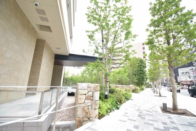 グランドメゾン上町台レジデンスタワー 外観