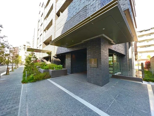 ピアッツァタワー上本町イースト　アプローチ