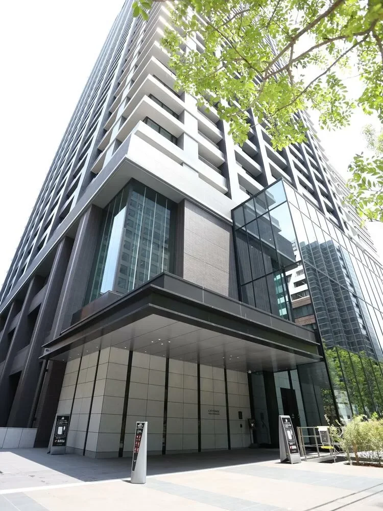 シティタワー大阪本町 外観