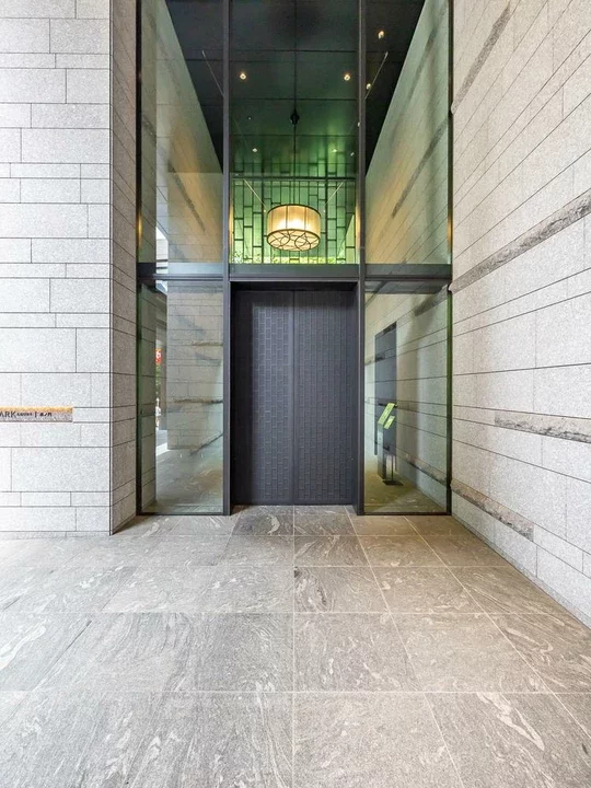 パークコート虎ノ門入口