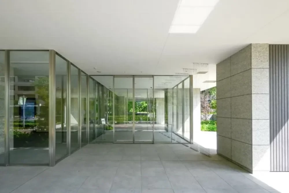 HARUMI FLAG PARK VILLAGE D棟エントランス