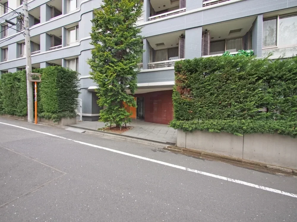 ドレッセ代官山 アプローチ