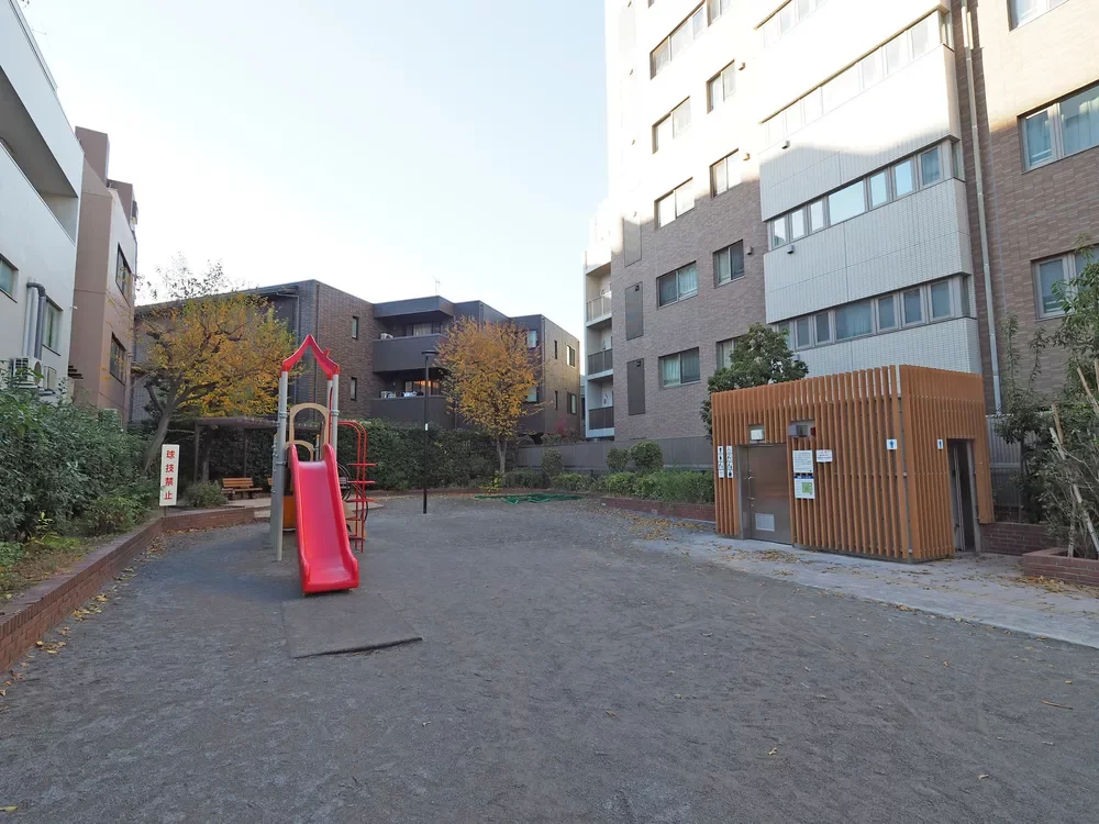 文京区立小石川一丁目児童遊園