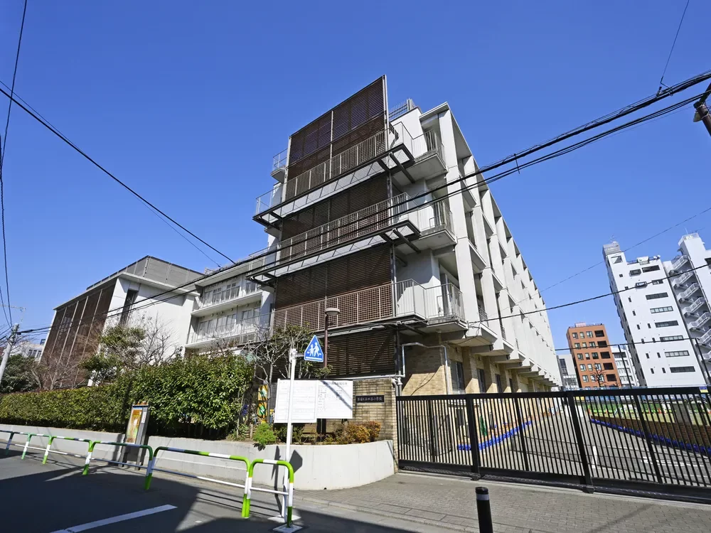 新宿区立四谷小学校