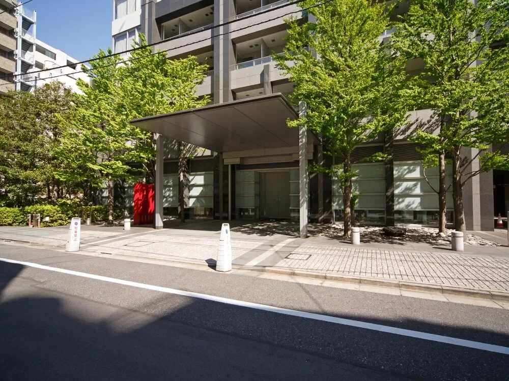 銀座タワー アプローチ