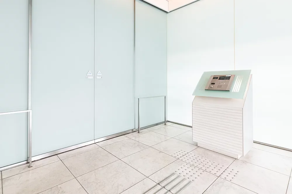 銀座タワー オートロック