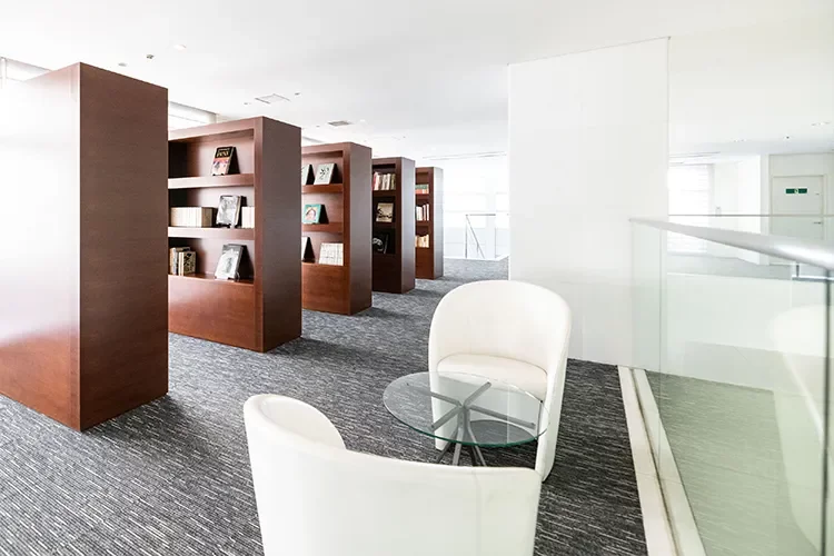 銀座タワー アートスクエア