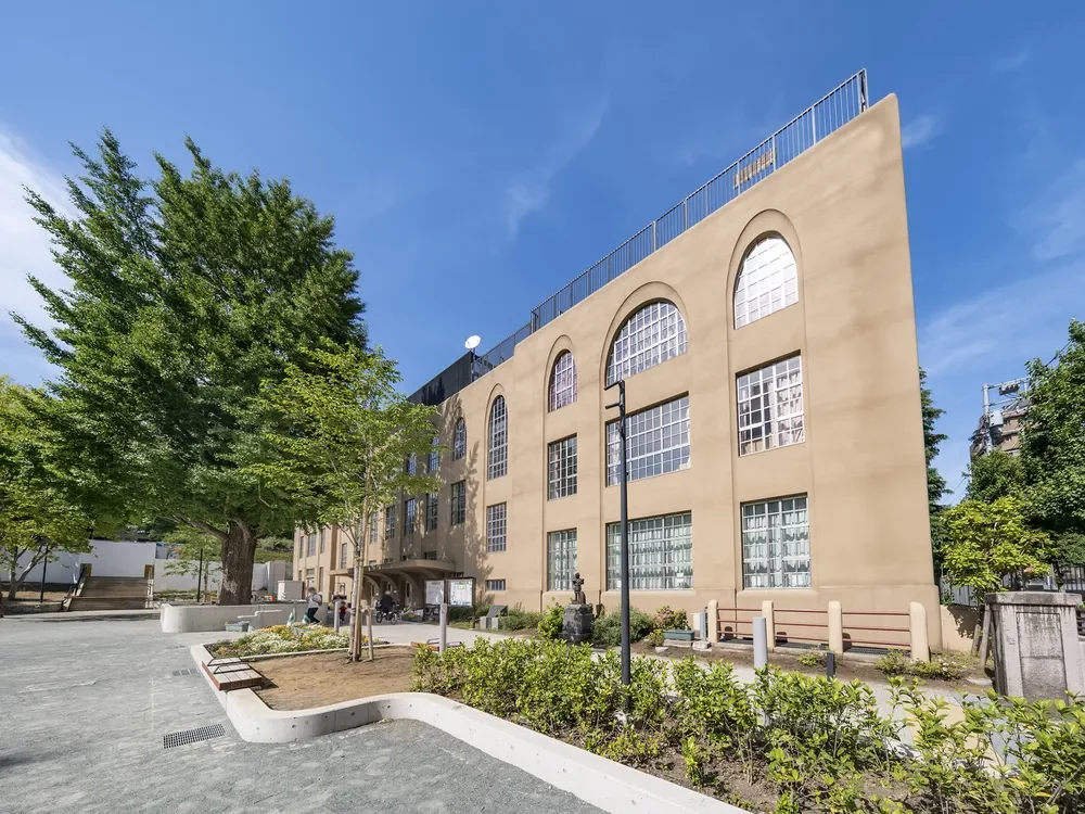 千代田区立九段小学校