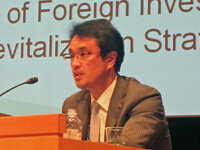 パネルディスカッションで語る統括部長の東