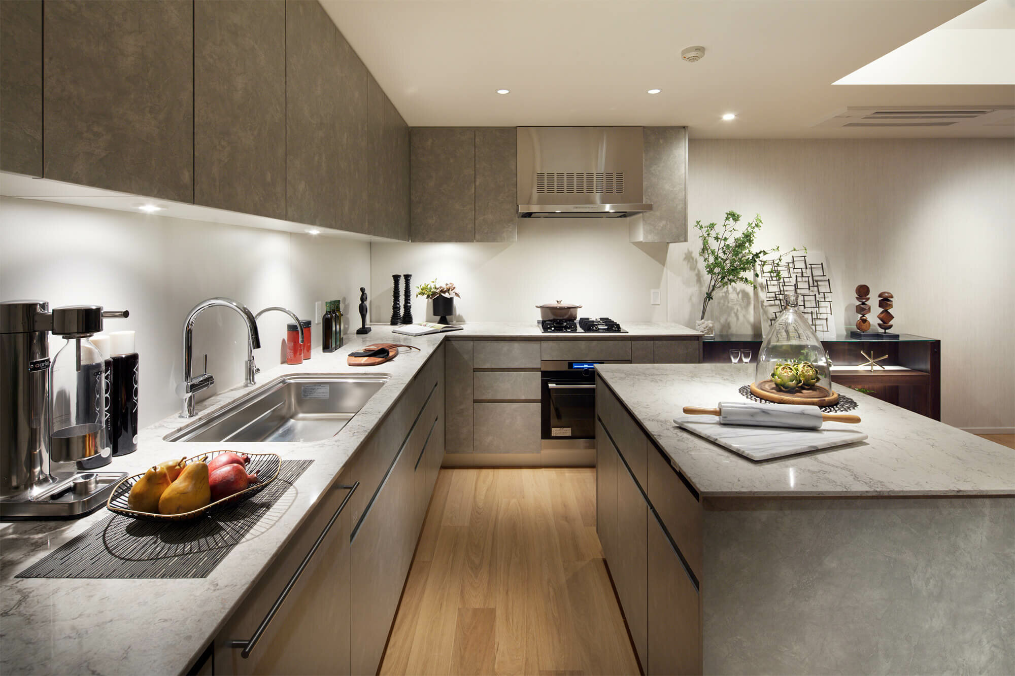 モデルルーム（キッチン）｜フォレストゲート代官山レジデンス