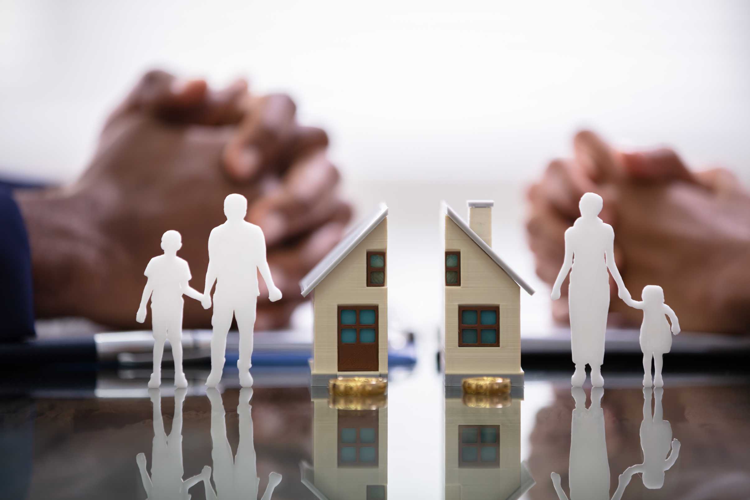 離婚で家を財産分与する方法を解説！損をしないために確認するべきことをまとめて紹介