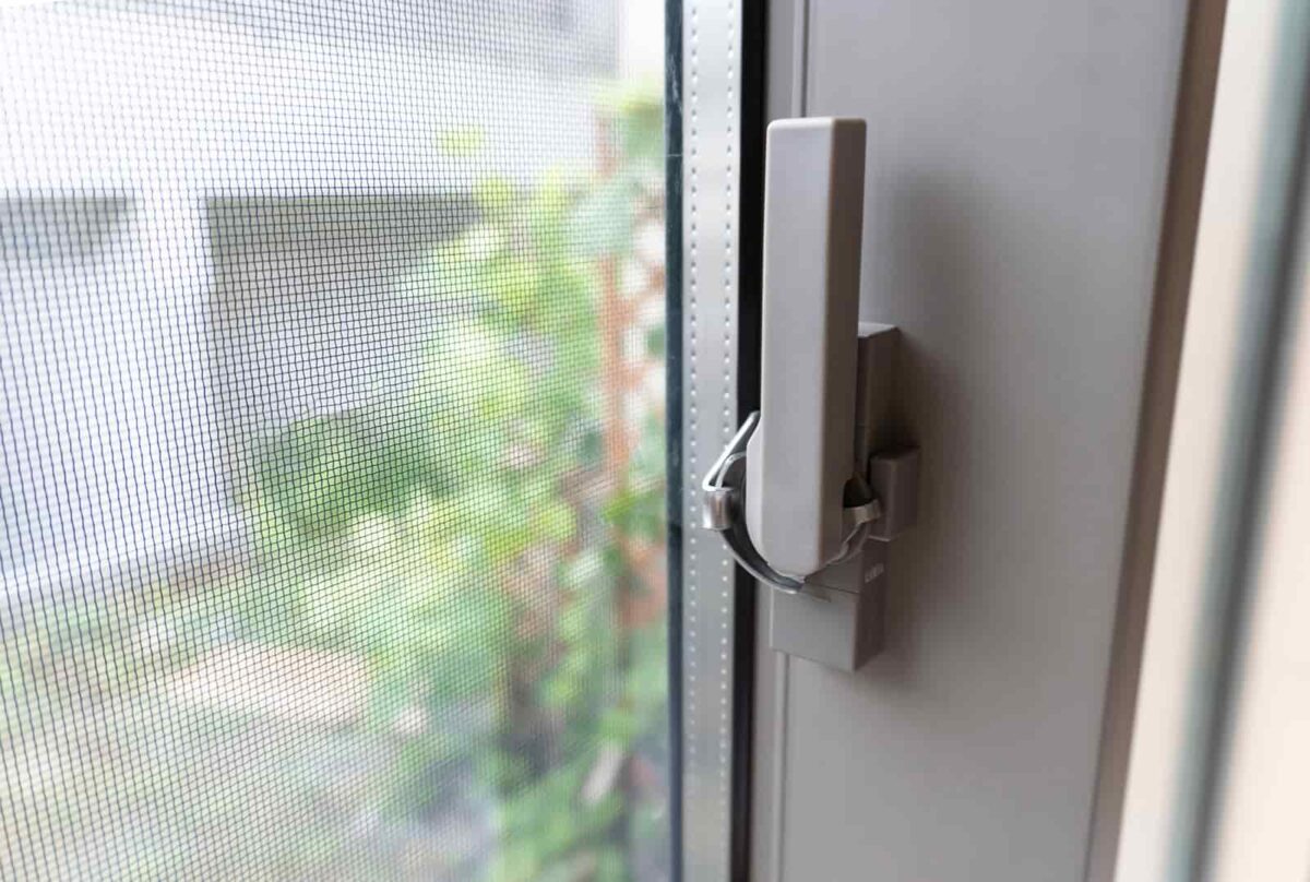 ドアを開けっぱなしにする際は防犯面に注意する