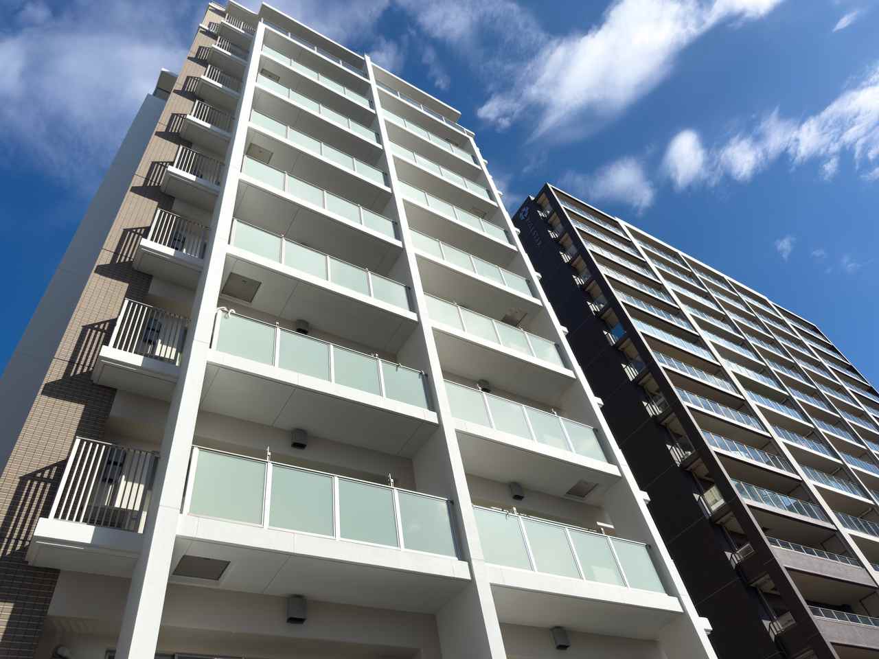 マンション買い替えのタイミングとは？住み替えの流れやローン残債も解説