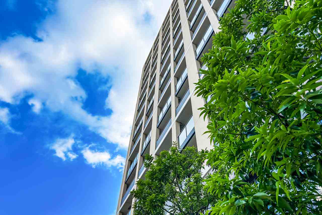 築40年のマンションの売却相場はいくら？ 高く売るコツ8選