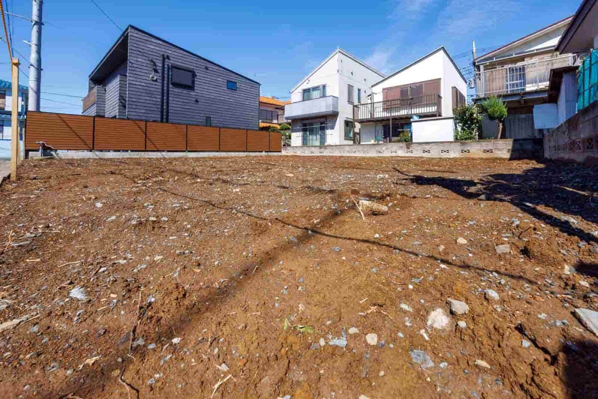 相続した売れない土地の引き取りを希望する場合:法務局(相続土地国庫帰属制度)