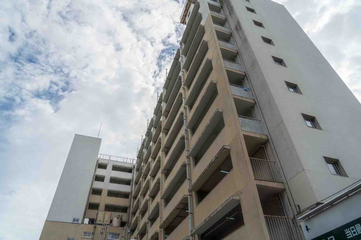 不動産鑑定士に依頼する