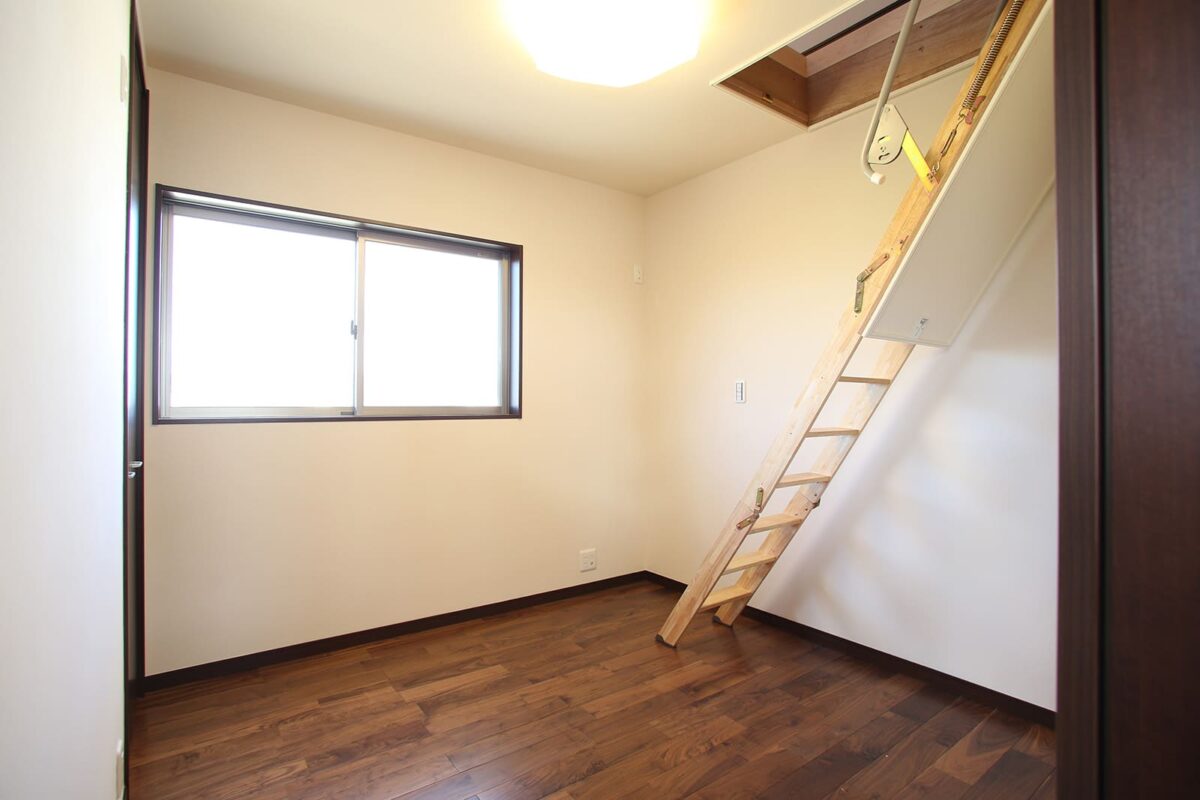 隠し部屋,使い道,法律