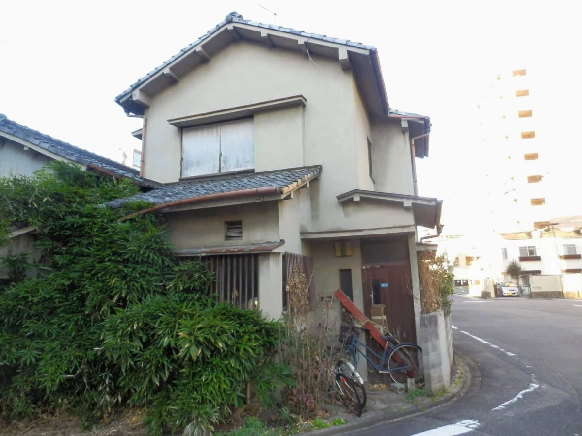 売却前,空き家を片付ける手順