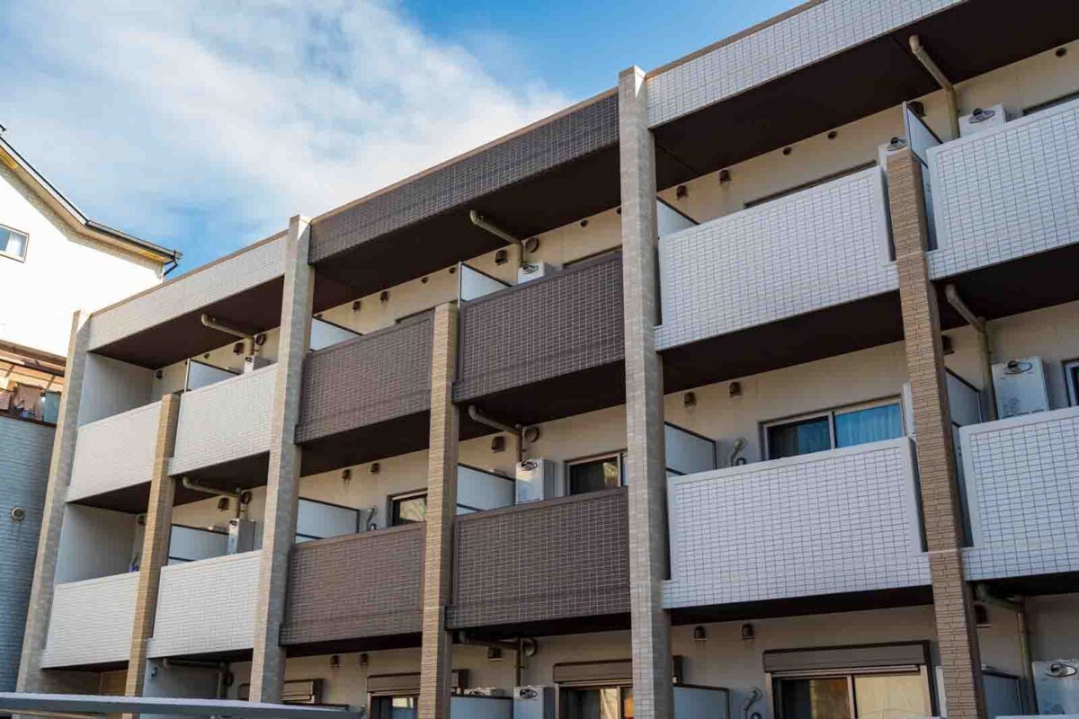 自主管理から管理委託に変更するメリット・デメリット