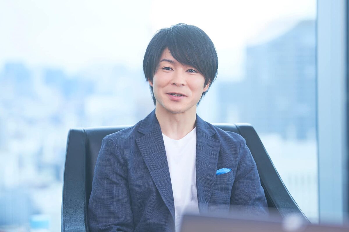 生まれ育った自宅は「体育館」