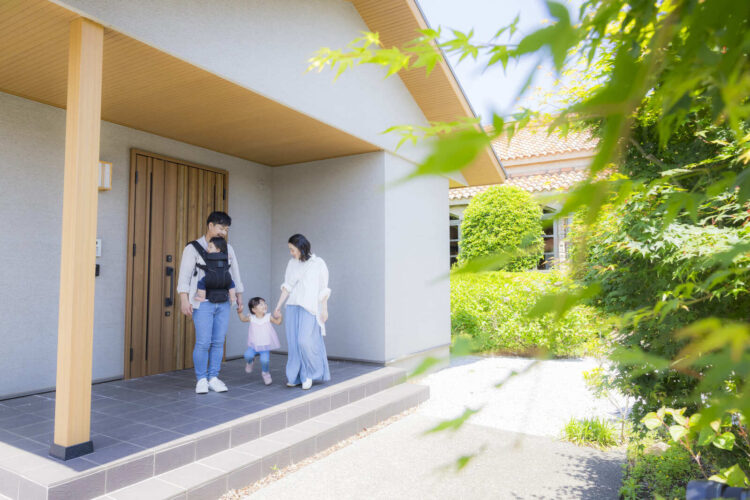 元利均等返済と元金均等返済はどっちが得？仕組みや総返済額の違いを紹介