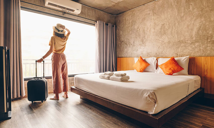 拡大する民泊市場の可能性｜法規制、収益構造と投資戦略