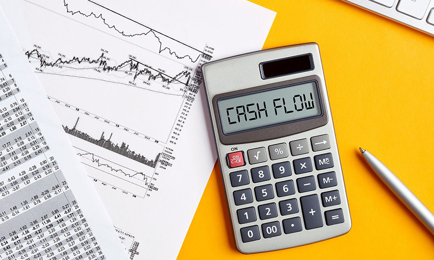 キャッシュフローとは？計算方法から改善の仕方、企業不動産の経営戦略まで解説